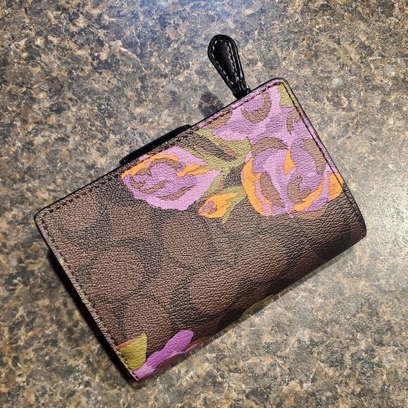 Coach Signature C Purple Rose Print Wallet in Silver Hardware/ Iris - Picture 6 of 9